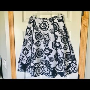 Maine New England Skirt